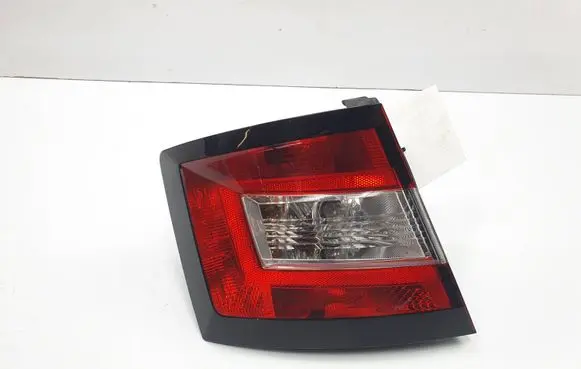Skoda Fabia Mk3 (NJ) Rear/tail lights 6V6945111