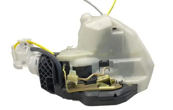 Mercedes-Benz S W220 Rear door lock 2207305735