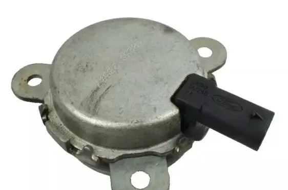 Ford Focus Camshaft vanos timing valve CM5G6M280FA
