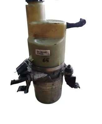 Volvo S40 Power steering pump 5N513K514CA