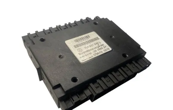 Volkswagen Touareg I Comfort/convenience module 7L6937049L 05066524 H49S2703