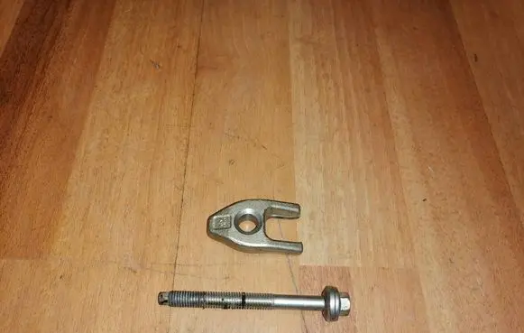 Fuel Injector clamp holder
