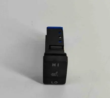 Toyota Auris E180 Seat heating switch 8475112110