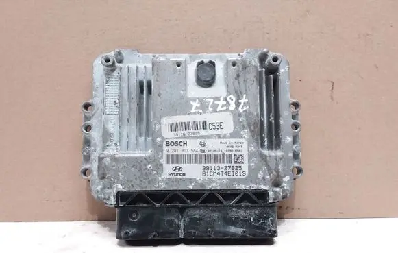 Hyundai Santa Fe Engine control unit/module 3911327825 0281013584