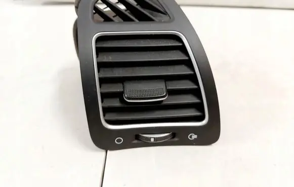 KIA Sorento Dashboard air vent grill cover trim 2P974-90105