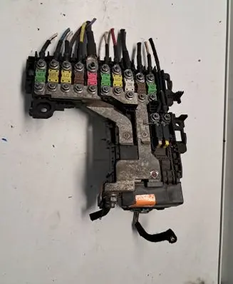 Peugeot 508 Fuse module 9665877980