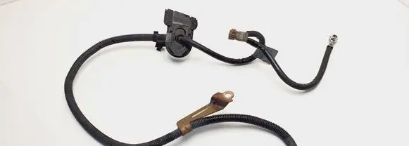 Mercedes-Benz C W203 Positive cable (battery) 2035401706