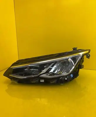 Volkswagen Golf VIII Headlight/headlamp 5H1941005C