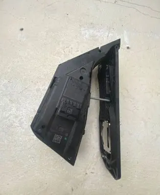 Mercedes-Benz C W205 Accelerator throttle pedal A2053000004 0915 241019
