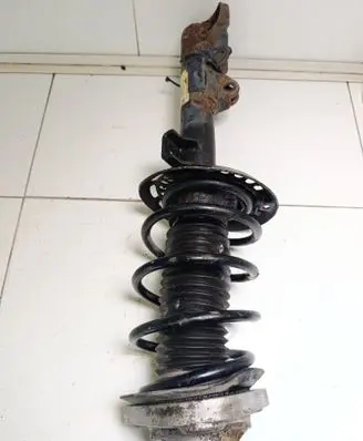 Mercedes-Benz E W212 Front shock absorber with coil spring A2123203913