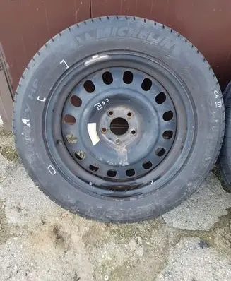 R17 spare wheel