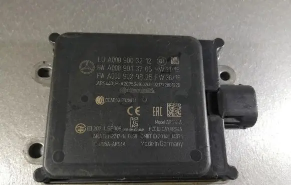 Mercedes-Benz S W222 Distronic sensor radar A0009003212