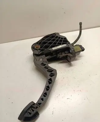 Volkswagen PASSAT B6 Clutch pedal 3C1721059Q 3C0721388D