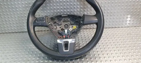 Volkswagen Amarok Steering wheel S27698701 2H0419091