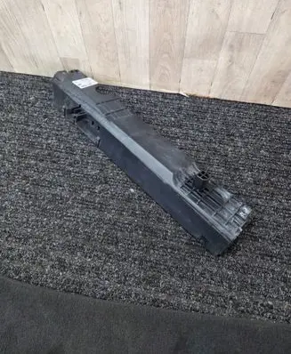 BMW 3 F30 F35 F31 Radiator mount bracket 17119487032 17118632009 17118625436