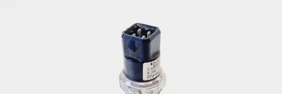 Volkswagen PASSAT B5 Air conditioning (A/C) pressure sensor 8D0959482B