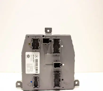 Mercedes-Benz C W205 Central body control module A2059006921