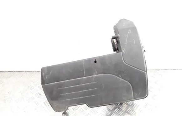 Renault Twingo II Air filter box 8200517765B H8200341099 88630
