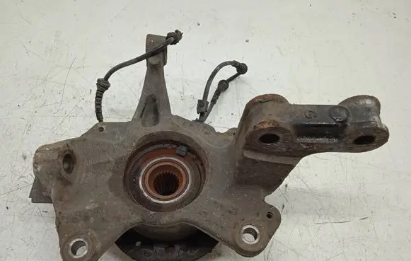Renault Scenic III - Grand scenic III Front wheel hub