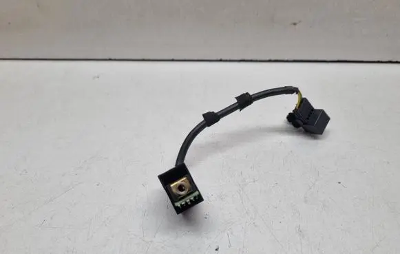 Audi A4 S4 B8 8K AUX in-socket connector 8K0035474