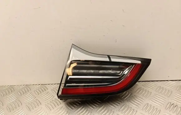 Tesla Model 3 Tailgate rear/tail lights 24531802