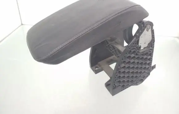 Skoda Superb B6 (3T) Armrest 3T0864207B