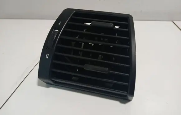 BMW X5 E53 Dashboard side air vent grill/cover trim 64228402216
