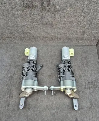 Audi Q7 4M Tailgate/trunk/boot lift motor 4M0827851A 4M0827852A 4M0827851C