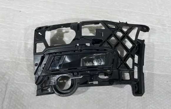 Volkswagen Golf VII Front bumper mounting bracket 5G0807723DBLCP 5G0807723D 5G0941661D