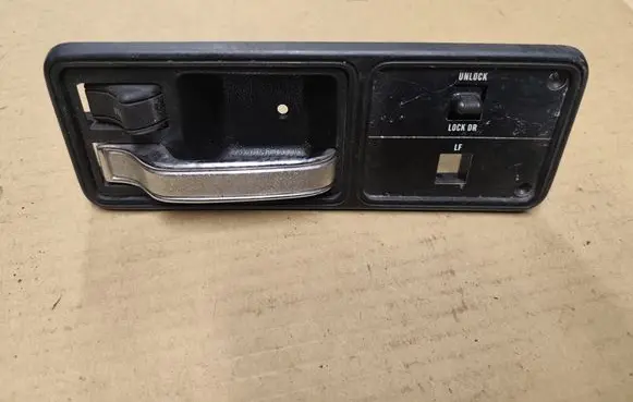 Jeep Cherokee XJ Front door interior handle 8955002153