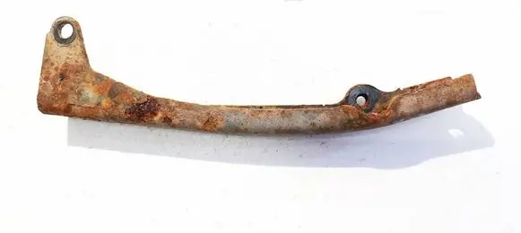 Peugeot 307 Engine mounting bracket 