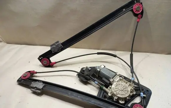 BMW 7 E38 Sliding door window regulator with motor 513381252020 81252020
