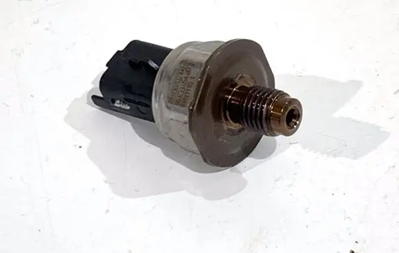 Citroen C5 Fuel pressure sensor 9663305480