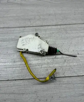 Ford Galaxy Central locking motor 7M0959775C 95VW9B241AB 404155