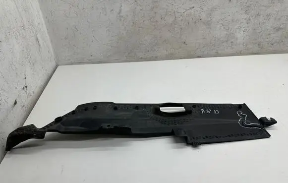 Audi A8 S8 D4 4H Fender end trim 4H0819336