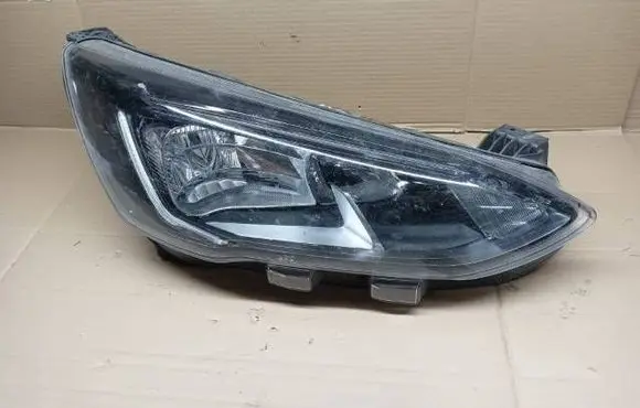 Ford Focus Headlight/headlamp MX7B13E014CC