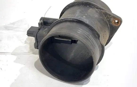Renault Master III Mass air flow meter 165765213R