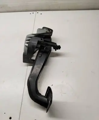 Mercedes-Benz C W204 Brake pedal PP204290056 0916926452 A2042902001