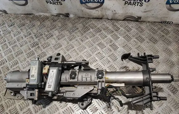BMW X5 F15 Steering wheel axle set 734393 746773