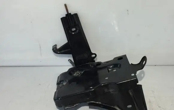 Toyota Yaris Battery tray 