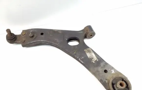 KIA Sportage Front lower control arm/wishbone