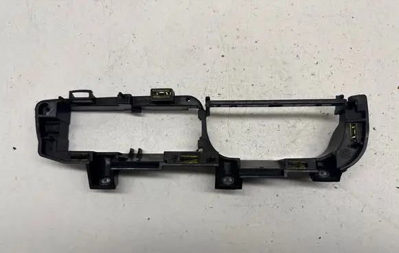 Volkswagen Golf IV Other front door trim element 1J1867179