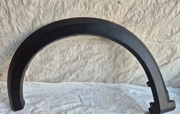 Dacia Sandero III Fender trim (molding) 638138150R