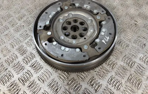 Mini F66 Dual mass flywheel 5A87395