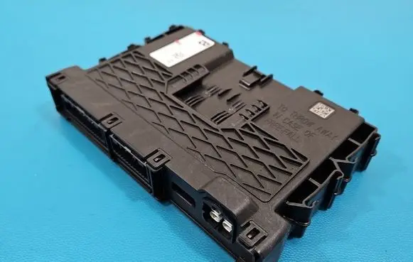 Dacia Duster III Central body control module 284Z17873R IMPRK1569694