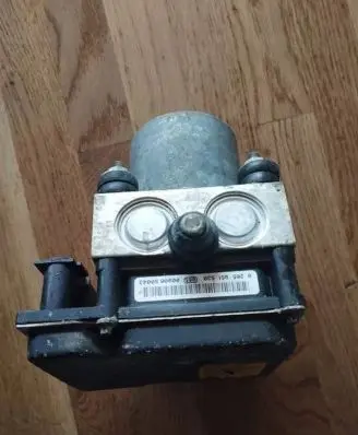 Peugeot 107 ABS Pump 0E9196993Q 6900599600