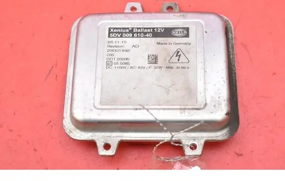 Jaguar XE Voltage converter/converter module 5DV009610-40