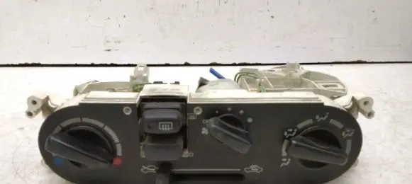 Mitsubishi Colt Climate control unit MR201365