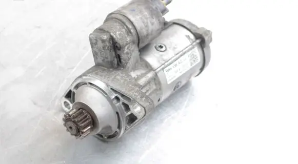 Volkswagen PASSAT B7 Starter motor 02E911023Q