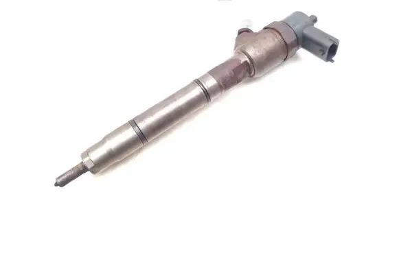 KIA Ceed Fuel injector 338002A400 0445110256